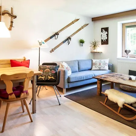 Spacious House In With Terrace