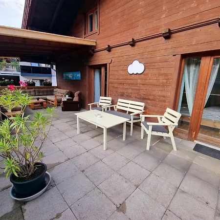 Spacious House In With Terrace * Fuegen
